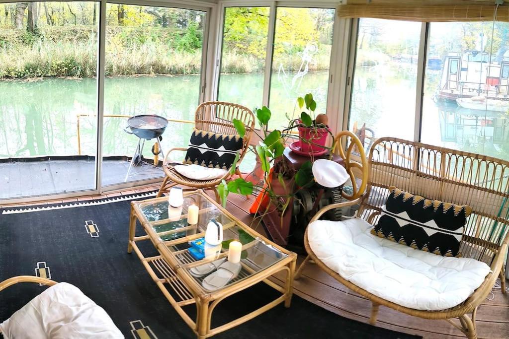 Insolite Peniche Amazonie Canal Du Midi Gardouch Exterior foto